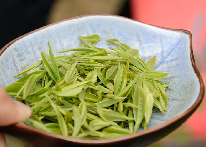 Da Fo Long Jing (Big Buddha Dragon Well)