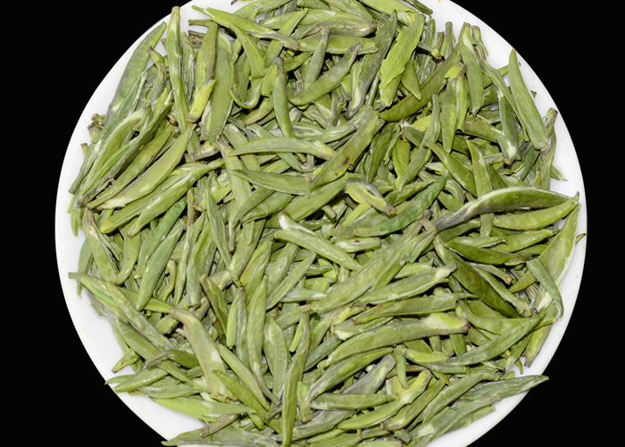 Pu Jiang Que She (Sparrow’s Tongue) Green Tea