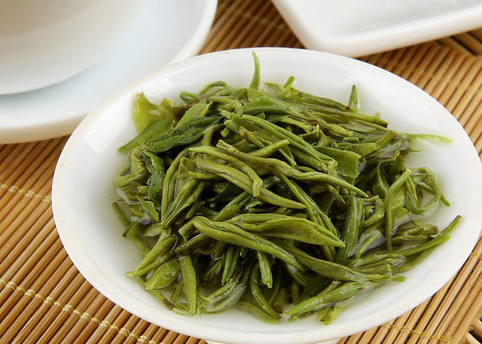 Qing Cheng Xue Ya (Snowy Sprout) Green Tea