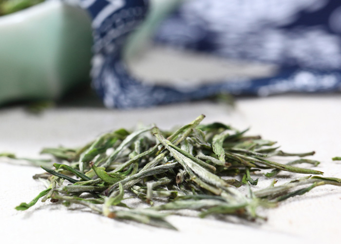 Tian Mu Qing Ding (Heavenly Blue Peaks) Green Tea