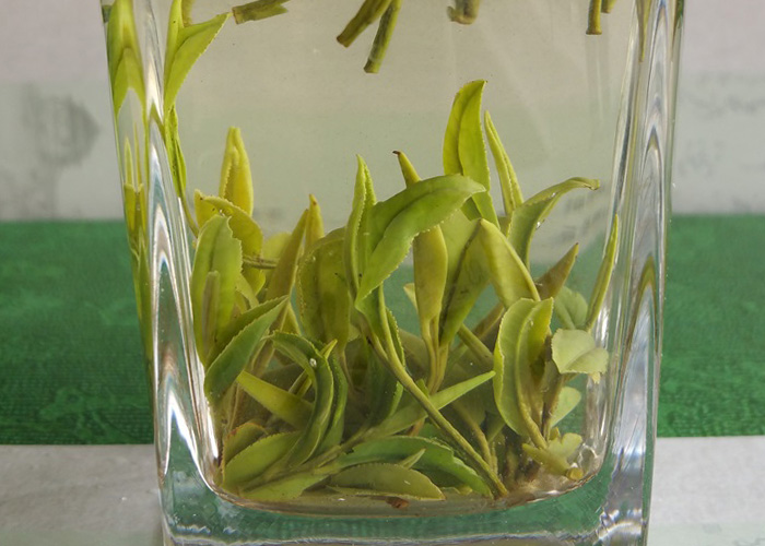 Tian Mu Qing Ding (Heavenly Blue Peaks) Green Tea