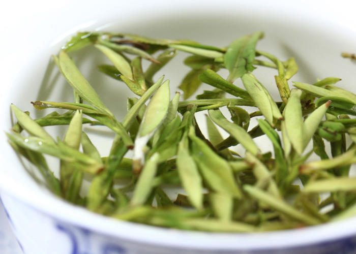 Tian Mu Qing Ding (Heavenly Blue Peaks) Green Tea