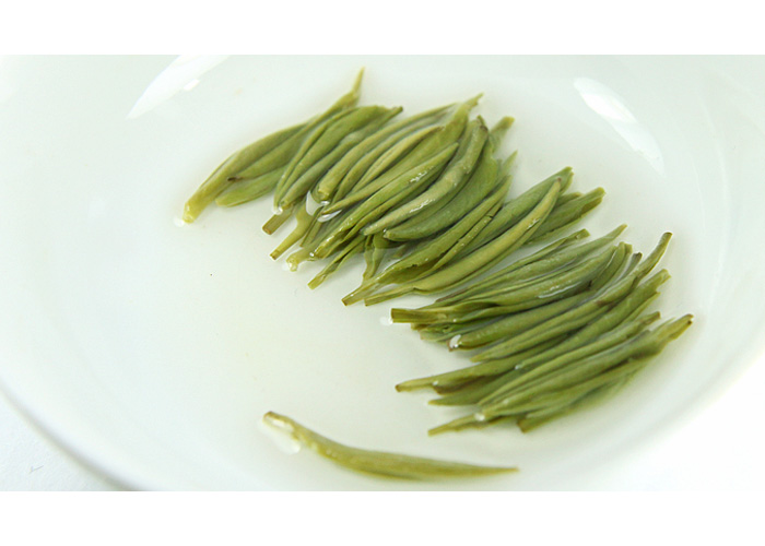 Xin Yang Mao Jian (Fur Tips) Green Tea