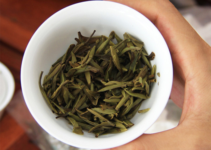 Bai Hao Yin Zhen (Silver Needle White Tea)