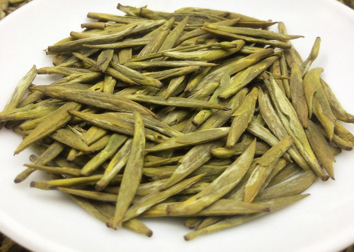 Jun Shan Yin Zhen (Silver Needle Tea)